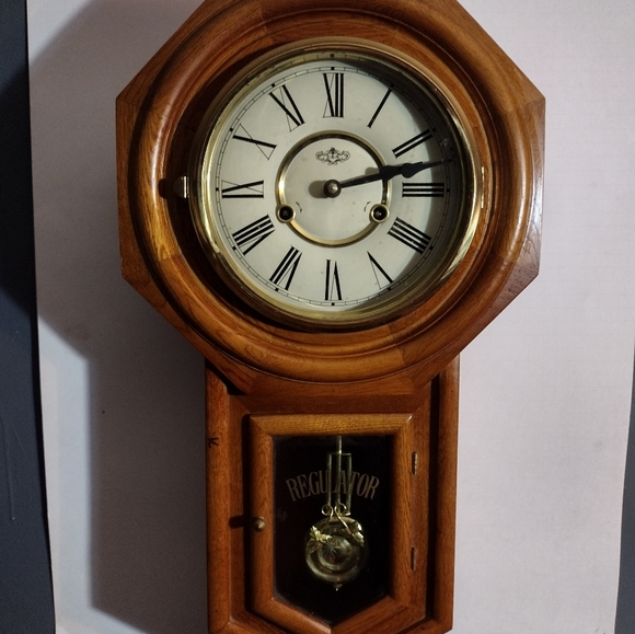 Vintage clock - Picture 1 of 1